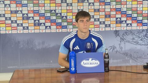 Samu Rodr�guez, en la sala de prensa de El Requex�n