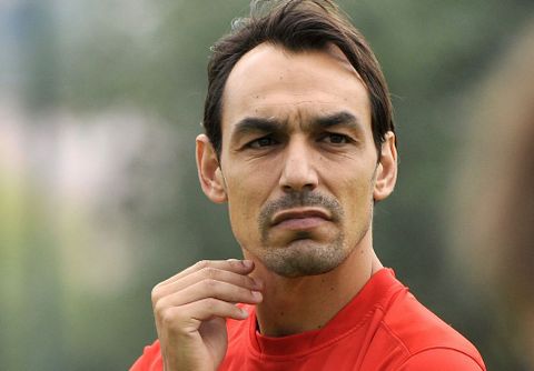 Miguel �ngel Tena.