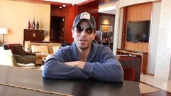 Enrique Iglesias explica por qu� eligi� Galicia para el videoclip �De�Noche y de d�a�