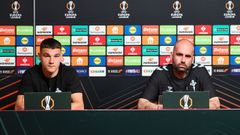 Ferran Jutgl� y Claudio Gir�ldez, en la rueda de prensa previa al Friburgo-Celta de este jueves.