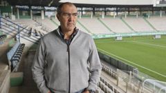 Carlos Mouriz en el estadio de A Malata. 