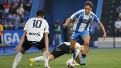Petxarroman, en un lance del partido entre el Deportivo y el Burgos