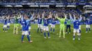 Los jugadores del Oviedo, tras el triunfo ante el Burgos