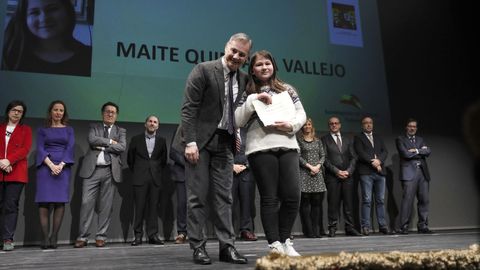 Hasta un total de cuarenta alumnos de distintos centros de la provincia resultaron premiados en el concurso de la Constituci�n.
