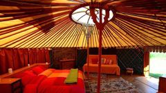 Caba�a inspirada en Mongolo de El Toral Ecofarm