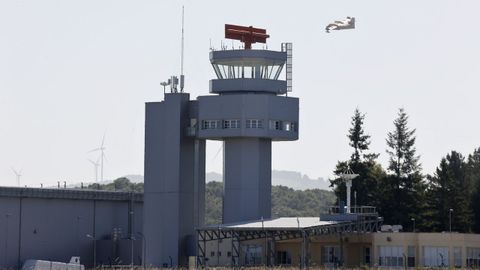 La torre de control del aer�dromo de Rozas