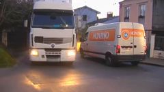 El lugar donde falleci� un ciclista al chocar contra un cami�n en Bergondo