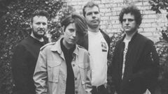 Integrantes del grupo Tri�ngulo de Amor Bizarro