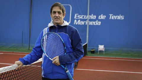 Juan Hern�ndez Rey, en las instalaciones de la Escuela de Tenis Marineda