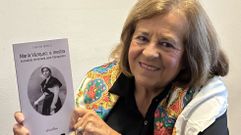 Aurora Marco amosa orgullosa a sa nova publicacin, na que levaba tempo traballando