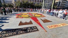 Tapiz realizado por la comitiva ponteareana en 210 minutos.