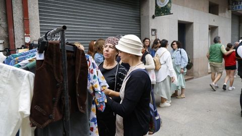 Festa das mozas en Xinzo de Limia. Ambiente por las calles