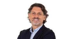 El alcalde ortegano, Valent�n Calv�n.