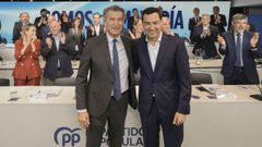 N��ez Feijoo y Moreno Bonilla, este lunes en la junta directiva nacional del Partido Popular.