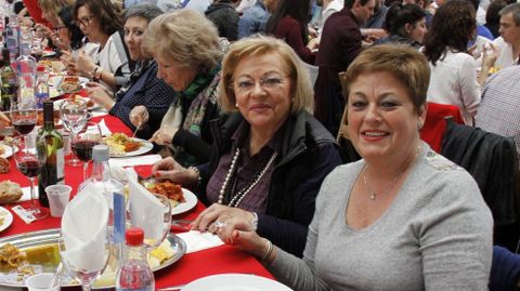 O Barco se rindi al botelo.Ms de mil personas asistieron a la comida en el pabelln