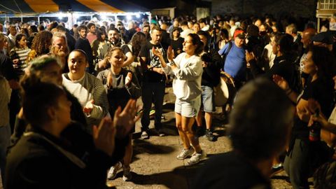 Fiesta del mejillón en O Curro Vello