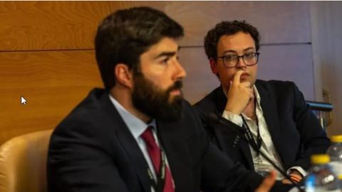 Javier Esteban Bejarano, a la derecha, en una imagen de archivo.