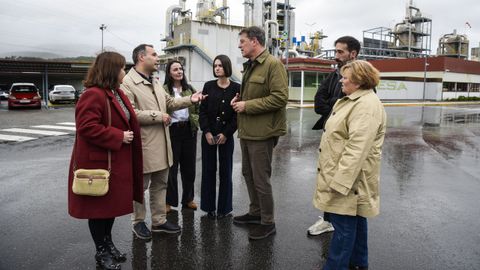 Besteiro, este viernes, charla con el alcalde de Caldas, Jacobo Prez, ante la fbrica de Foresa