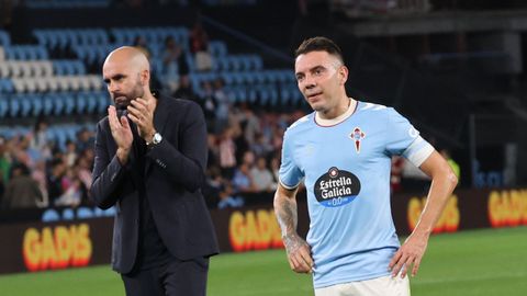 Claudio Gir�ldez y Iago Aspas, tras el Celta-Athletic Club.