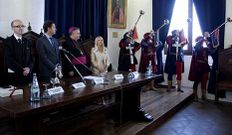 El presidente de la Xunta fue recibido ayer por el alcalde de As�s