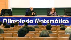 Felipe Gago y Elena V�zquez dieron la bienvenida a los 150 alumnos que participaron ayer en la Olimp�ada Matem�tica Galega.