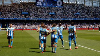 Los jugadores del Deportivo celebran un gol en el estadio Abanca Riazor