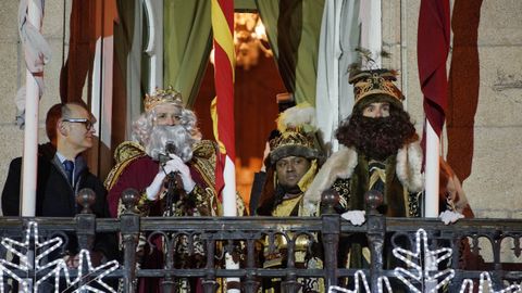 Cabalgata de Reyes de Ourense.En Ourense miles de niños pidieron a los Reyes Magos caramelos y disfrutaron con una cabalgata de dos horas de duración