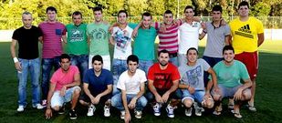 El Ba��as de Pato disput� ayer el primer partido de su historia frente al Sporting Zas.