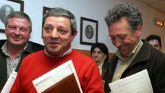 Manuel Moscoso (en el centro), en una fotograf�a del a�o 2004