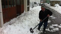 Nieve esta ma�ana en Pedrafita.