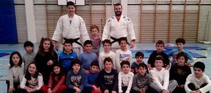 Escolares de Dodro participaron en sesiones de iniciaci�n al yudo adaptadas para educaci�n primaria.