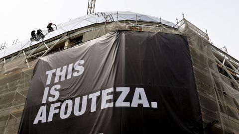 Imagen del 2016 de la la que cubr�a los trabajos en la fachada del antiguo Mercantil