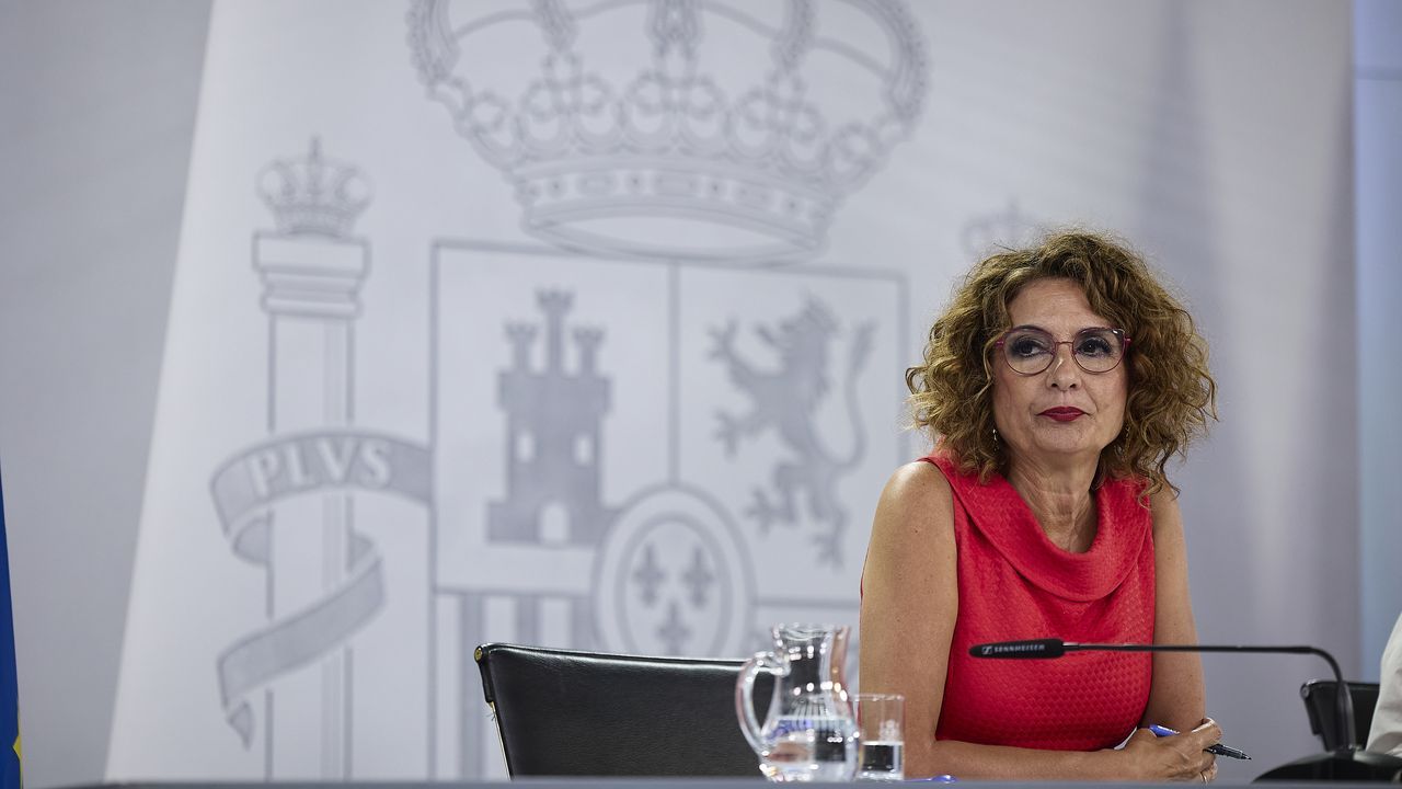 El Gobierno inicia el trámite de la quita de condonación de parte de la deuda de las comunidades pactada con ERC
