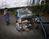 La parte frontal del microcar qued� destrozada. 