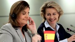 La ministra espa�ola de Empleo y Seguridad Social, F�tima B��ez, y la ministra Federal de Trabajo y Asuntos Sociales de Alemania, Ursula von der Leyen, hoy en Madrid