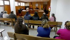 <span lang= es-es >Un juicio en 2010 por hechos del 2004</span>. El retraso en la celebraci�n de la vista oral (en la foto) por el grave incidente se debi� a los sucesivos recursos formulados por los letrados de la defensa.