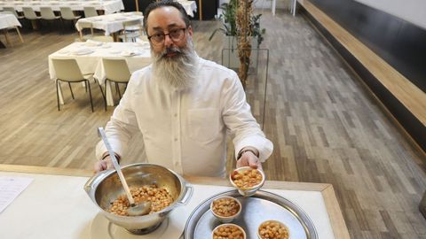 A nave de Vid�n, Santiago