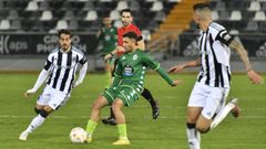 Yeremay, durante el partido en el Nuevo Vivero