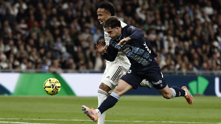 Pablo Durán, en el Real Madrid-Celta de este domingo, en el que disputó la primera mitad.