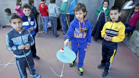 Entre os agasallos p�dese inclu�r alg�n xoguete tradicional, como unha buxaina