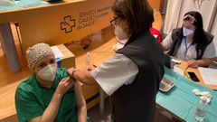 Este mi�rcoles comenz� en Pontevedra la vacunaci�n (segunda dosis) para sanitarios de primera l�nea contra el covid