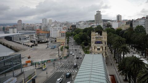 Puerto, con los jardines de Méndez Núñez.