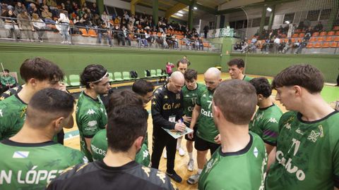 El Calvo Xiria durante un partido en el Vila de Noia.