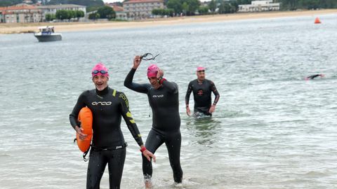  Traves�a a Nado Illa de R�a organizada por la asociaci�n contra el cancer de Ribeira 2026