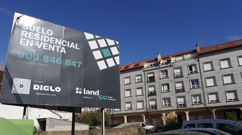 Venta de una parcela para uso residencial en A Pobra