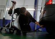 Acudir a la revisi�n cuesta para un turismo entre 39,5 y 59,7 euros, dependiendo de la gama del mismo.