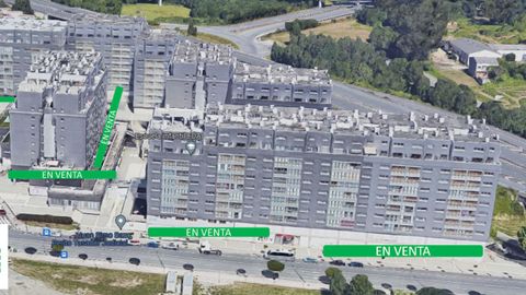 Parte de los locales en venta en el residencial naronés
