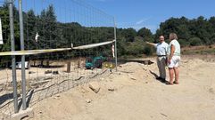 El presidente de la Confederaci�n Hidrogr�fica Mi�o-Sil, Jos� Antonio Quiroga, visit� las obras junto a la alcaldesa de O Castro de Caldelas, Sara In�s Vega.