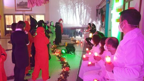 Os alumnos de Antas de Ulla celebraron o Sama�n aprendendo sobre o Cami�o de Santiago e o galego