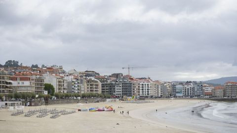 El edificio se construir� en las proximidades de la playa de Silgar, en una foto de archivo.